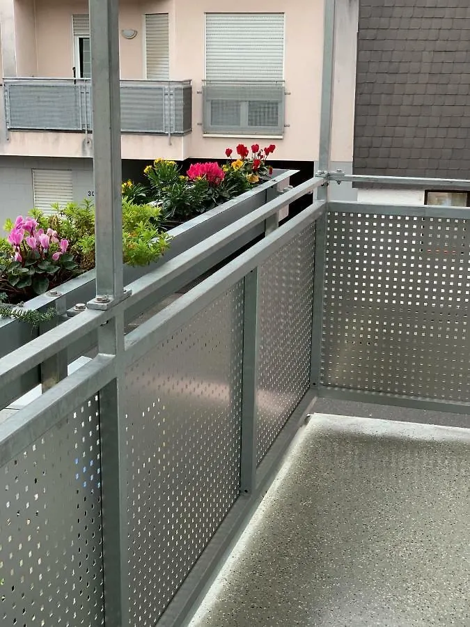Apartment Koeln Ensen Tyskland